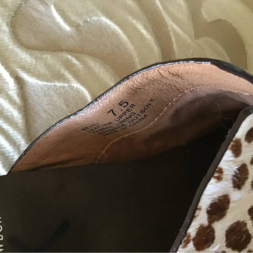 Yellow Box Leopard Print Mules - Picture 5 of 10